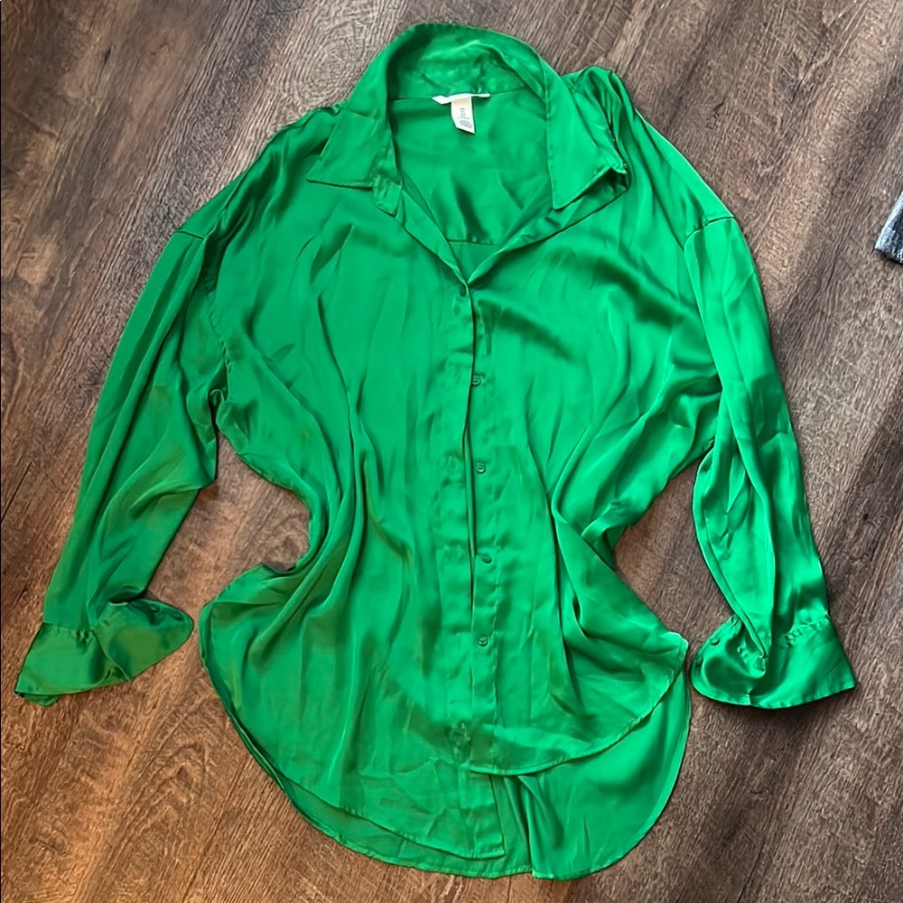 H&M Green Button Blouse